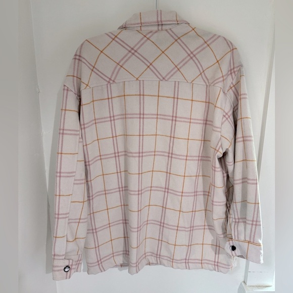 A. HFX Cream and Pink Plaid Long Sleeve Button up size M - Picture 3 of 5